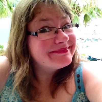 Profile Picture of Barbara Nicholson (@Gizmo73a) on Twitter