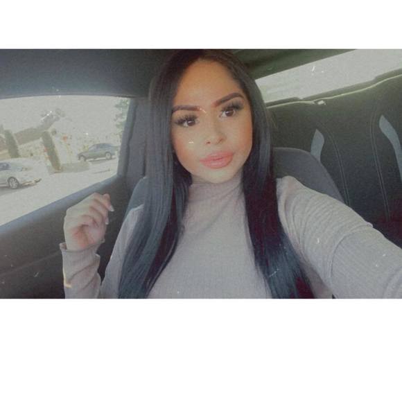 Profile Picture of Brianna Briseño (@bbriseno2) on Poshmark