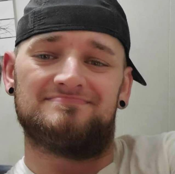 Profile Picture of Dustin Chamberlain (@dustincha1986) on Poshmark