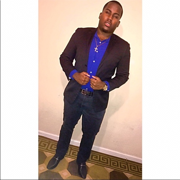 Profile Picture of Andrew Newton (@dreww23sosaa) on Poshmark