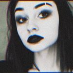 Profile Picture of Lisa Petruzzi (@_lisapetruzzi_) on Instagram