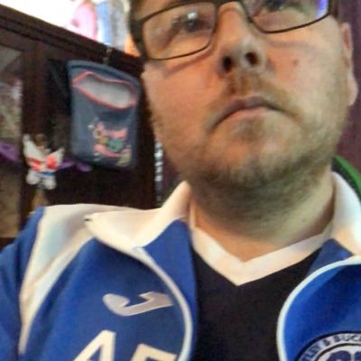 Profile Picture of AJ Foster (@Smallville_DC) on Twitter