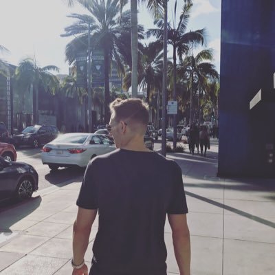 Profile Picture of James Dove (@JD_Dove) on Twitter