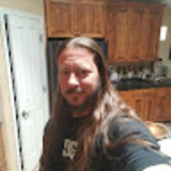 Profile Picture of Keith Gadziala (@keithgadziala) on Poshmark