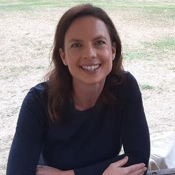 Profile Picture of Julia Watson (@juliawat) on Twitter