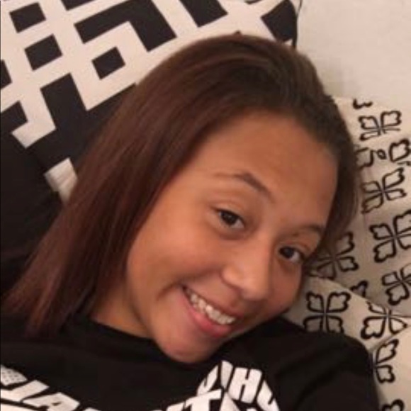 Profile Picture of Trinity Williams (@trinityw7933) on Poshmark