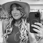 Profile Picture of Stephanie Mowery (@stephanie.mowery.92) on Facebook