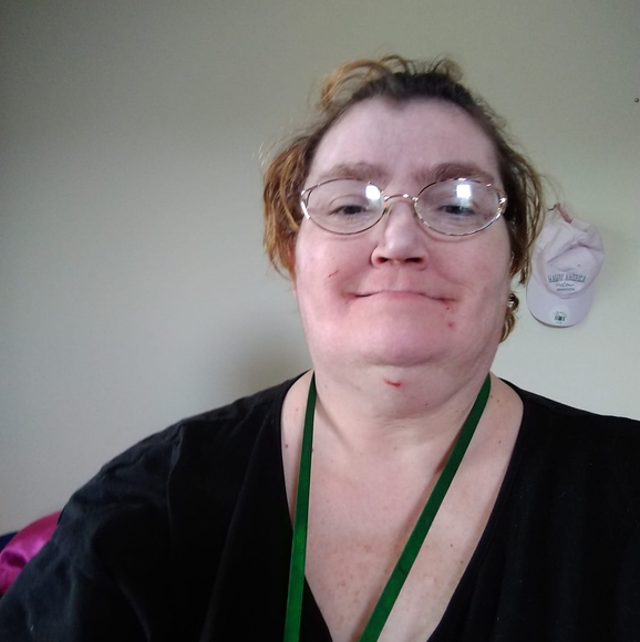 Profile Picture of Barbara Willenbring (@b_willenbring) on Poshmark