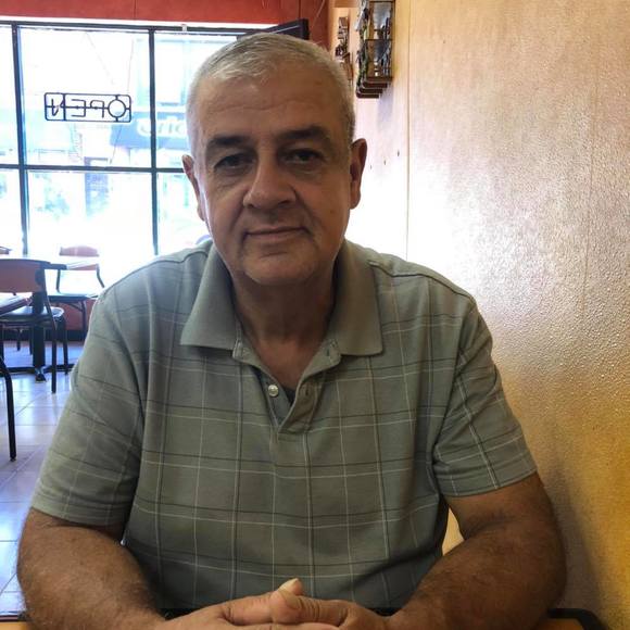 Profile Picture of Carlos Berrio (@cberrio1120) on Poshmark