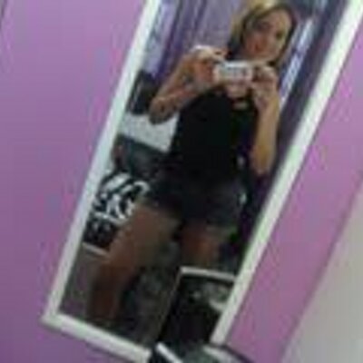 Profile Picture of @NormaLeal (@NormaLeal8) on Twitter