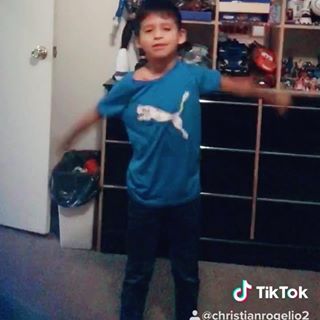 Profile Picture of Rogelio Vasquez (@angelmeny) on Facebook