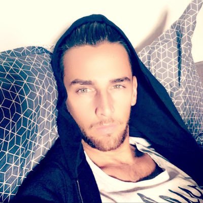 Profile Picture of Pocho22 (@JonathanDisiz) on Twitter