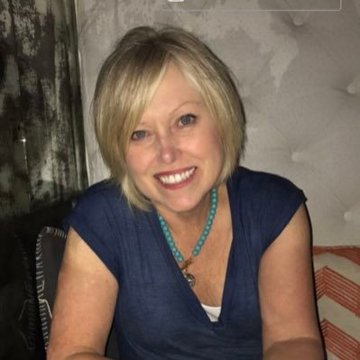 Profile Picture of Jo (@JoJoBishopRPh) on Twitter