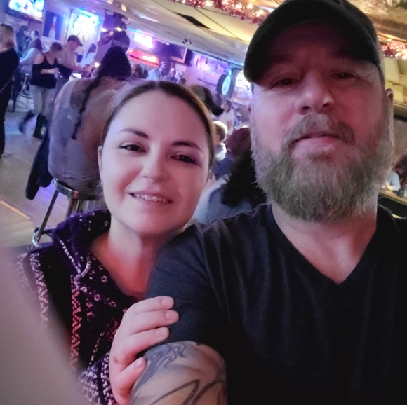 Profile Picture of Robert Sitz jr. (@bsitz70) on Poshmark