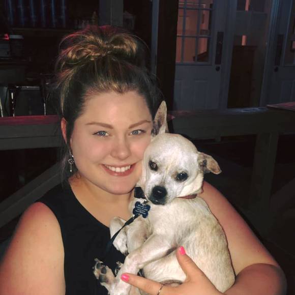 Profile Picture of Alysha Muehlheim (@alysham14) on Poshmark