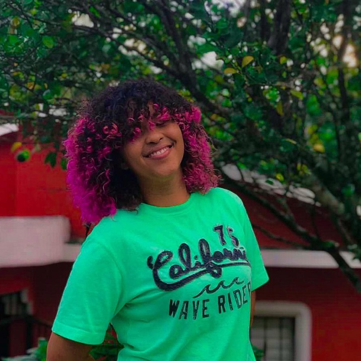 Profile Picture of Yina🌻🌗 (@yineidymartinez) on Tiktok