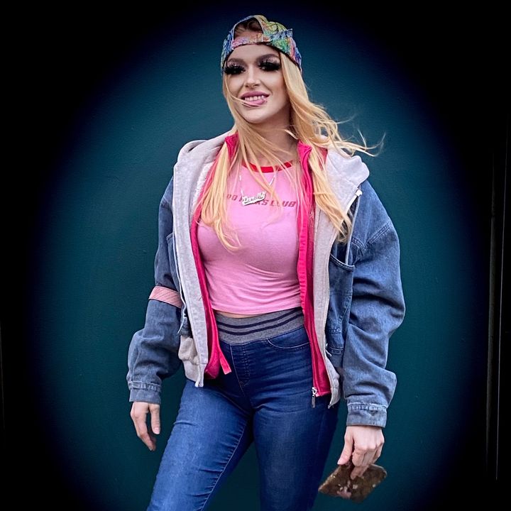 Profile Picture of Danielle Lynn Peart (@daniellepeart.tv) on Tiktok