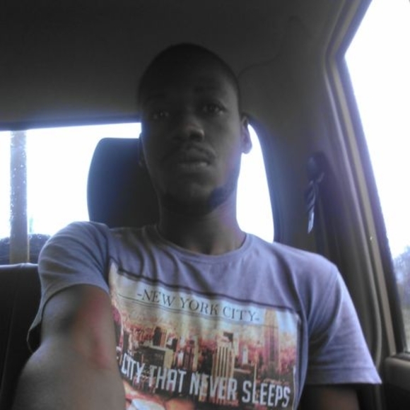 Profile Picture of Evens richardson Pierre (@ewenspierre) on Poshmark