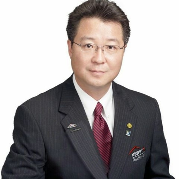 Profile Picture of Peter sanghyun Shim (@petershim) on Poshmark