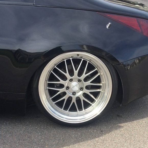 Profile Picture of Michael Houghton (@mhoughton1) on Poshmark