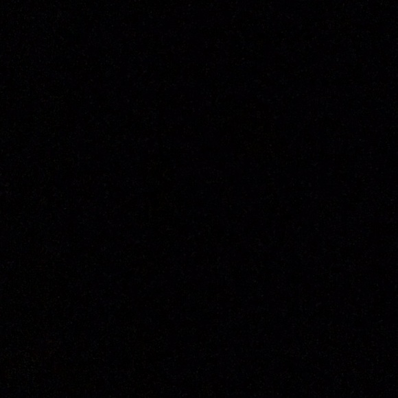 Profile Picture of Bella Fonash (@bella_fonashh) on Poshmark