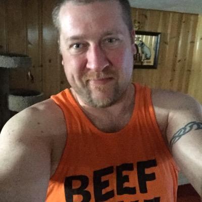 Profile Picture of Chris Mahnke (@cmahnke0975) on Twitter