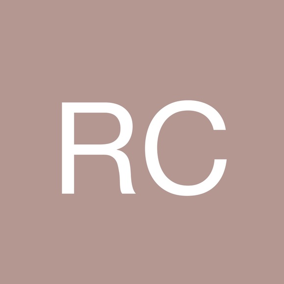 Profile Picture of Robbie Cordwell (@rcordwell11) on Poshmark