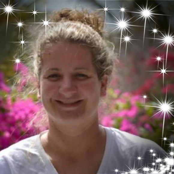 Profile Picture of Alex Froehlich (@wahini2284) on Poshmark