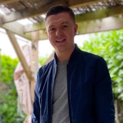 Profile Picture of Dee. (@NicholasDeacon) on Twitter