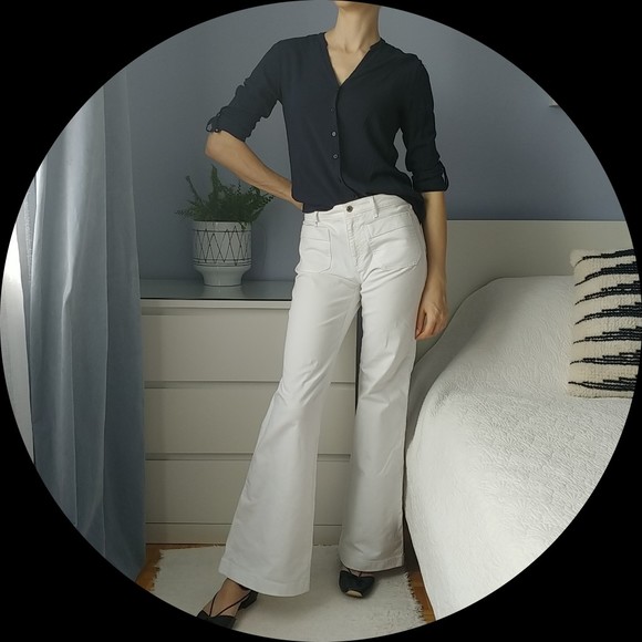 Profile Picture of Suzanne Solarik (@suzsolarik) on Poshmark