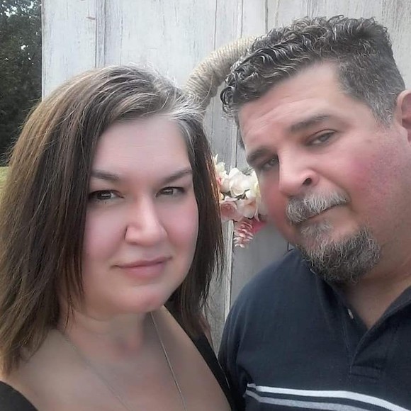 Profile Picture of Ginger Barton-carroll (@ggnkev99) on Poshmark