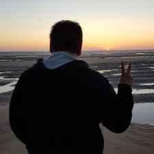 Profile Picture of Nicholas Pang (@Nickopang) on Twitter