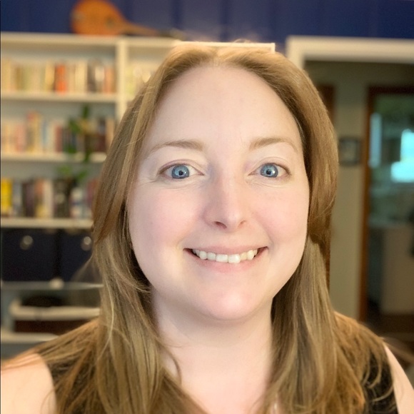 Profile Picture of Megan Clancy (@meganclancy913) on Poshmark