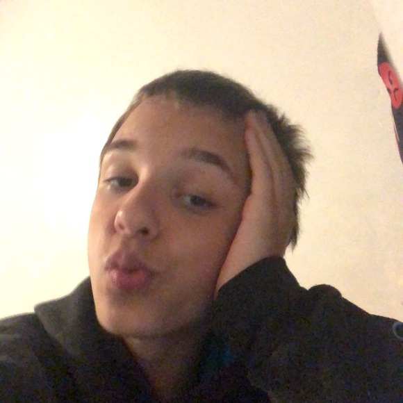 Profile Picture of Brandon Blasinsky (@brandonb0124) on Poshmark