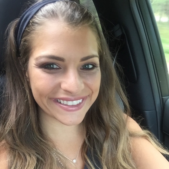 Profile Picture of Daniela Marino (@dcmarino) on Poshmark