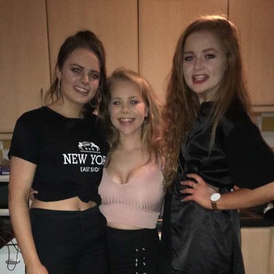 Profile Picture of Celine Kelly (@CelineKelly16) on Twitter