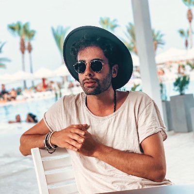 Profile Picture of Kave (@kaveh_asaadi) on Twitter