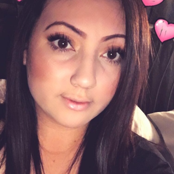 Profile Picture of Guadalupe Ortega (@_ortega25) on Poshmark