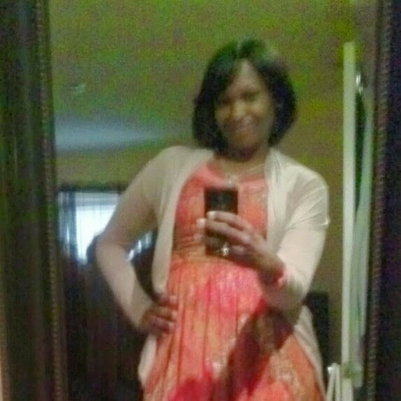 Profile Picture of Damika Hughes (@damika45) on Poshmark