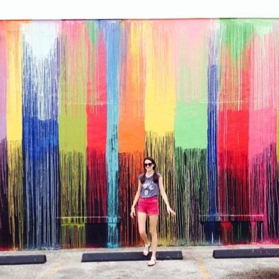Profile Picture of Holly Draper (@gelpen66) on Twitter