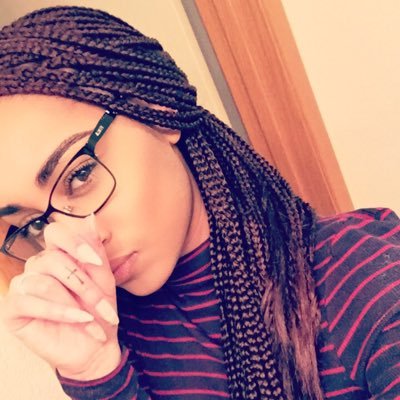 Profile Photo of Mariah Barron (@_mariahdionne) on Twitter