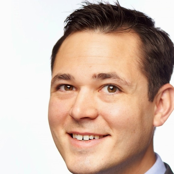 Profile Picture of Zach Fridell (@alfredzilch) on Poshmark