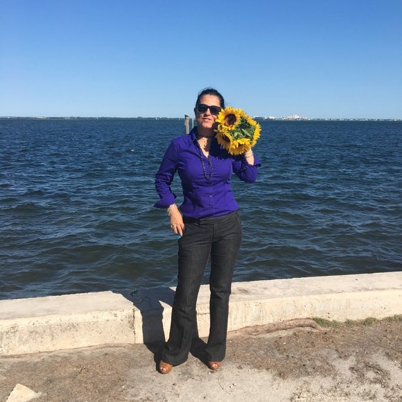 Profile Picture of Maria Galeano (@mariatgg) on Poshmark