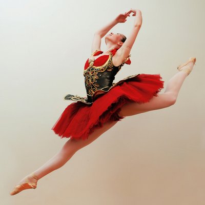 Profile Picture of Linda Lowry Ballet (@LowryBallet) on Twitter