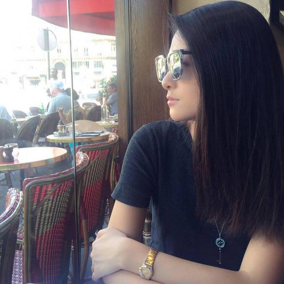 Profile Picture of Tian Qiu (@tiboox3) on Poshmark