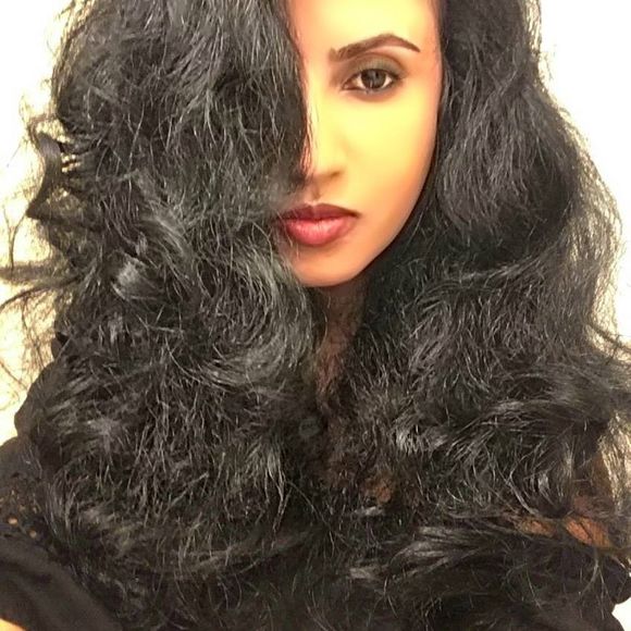 Profile Picture of Semira Ibrahim (@semiraa21) on Poshmark