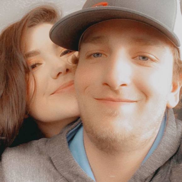 Leyton Edye - Poshmark Profile Picture of Leyton Edye (@leytonedye) on Poshmark