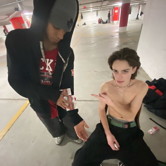 Profile Picture of Travis Houghtling (@thoughtling) on Poshmark