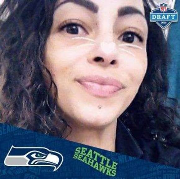 Profile Picture of Jennie Jens jen (@jenniebode) on Poshmark