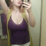 Profile Picture of Samantha Lea Crabtree (@acidrainbow1995) on Instagram